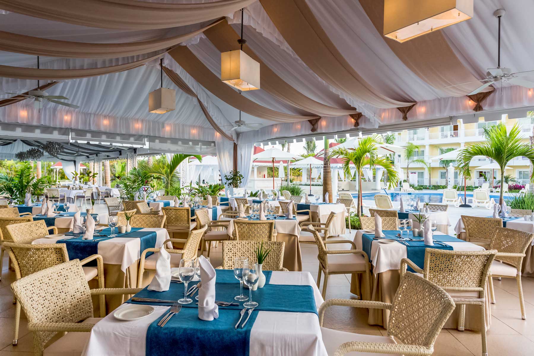 Gastronomy at Luxury Bahia Principe Bouganville Don Pablo Collection