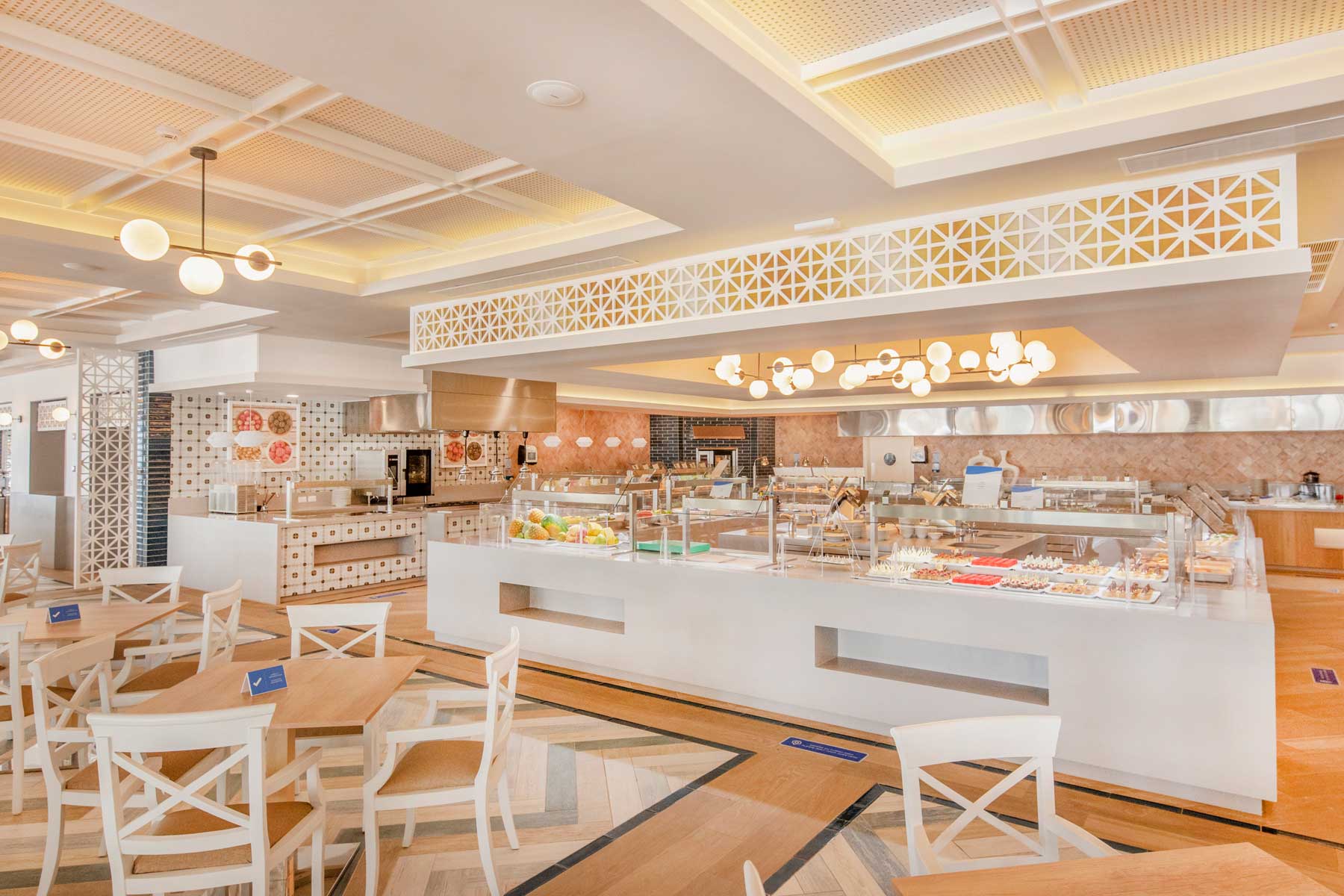 Gastronomy at Grand Bahia Principe Portillo