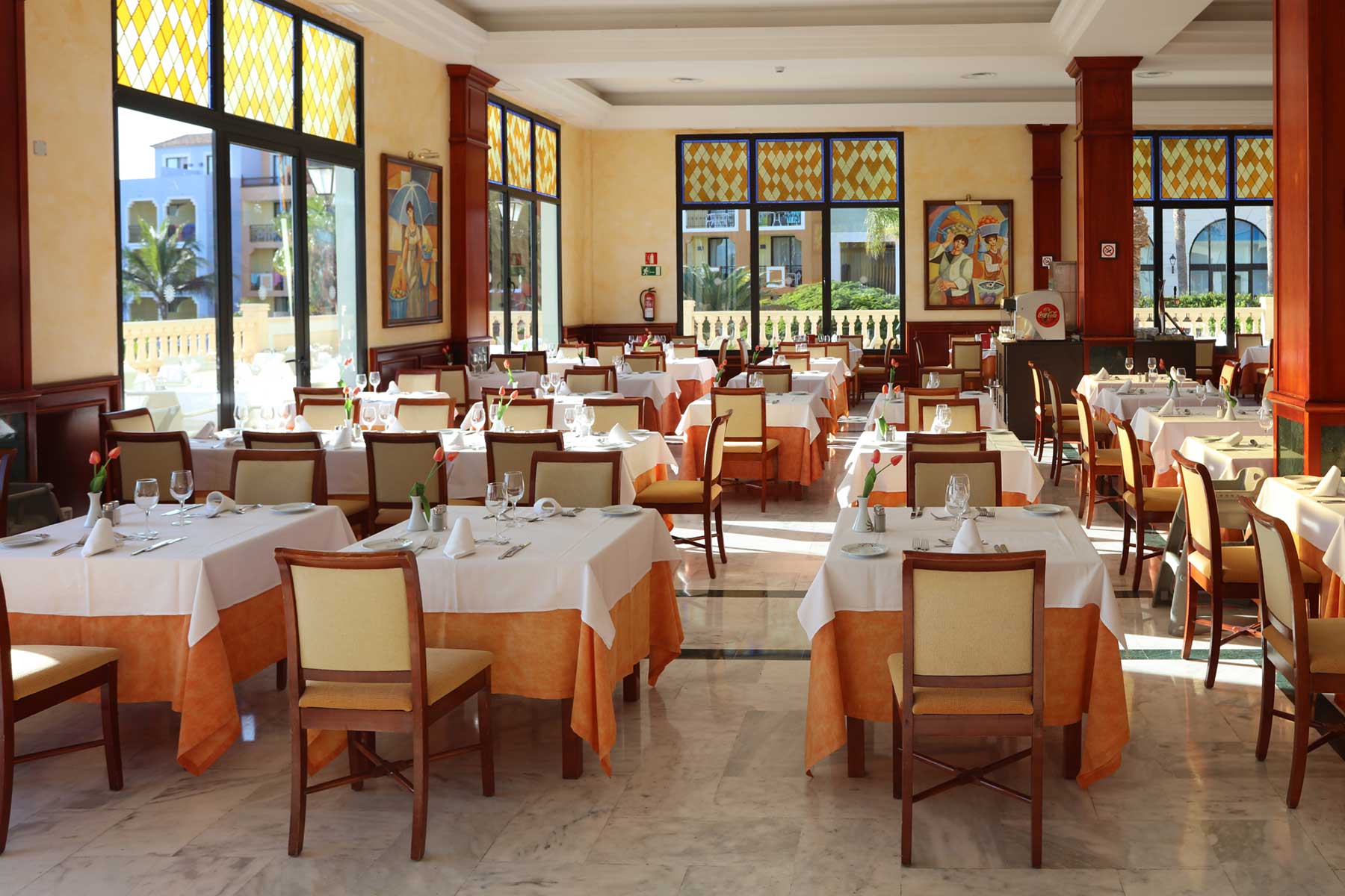 Imagen principal restauración Bahia Principe Costa Adeje