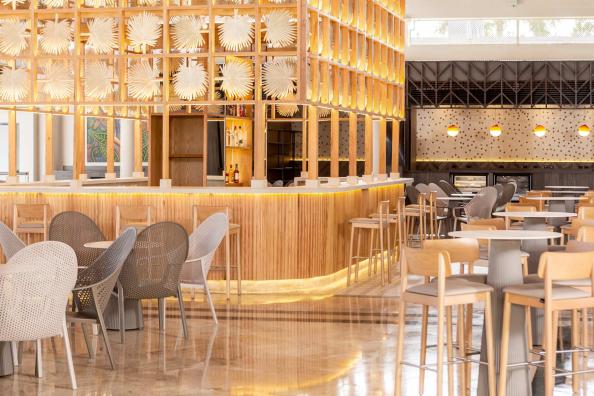 Hotel Bar at Grand Bahia Principe Cana