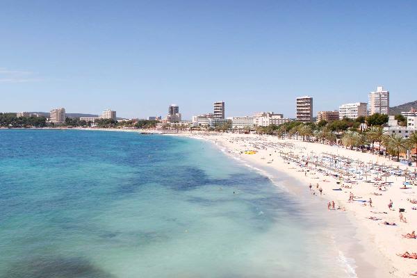 Beach at Resort Coral Playa